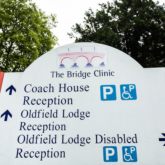 office of dr khalid barakat at the bridge clinic hospital